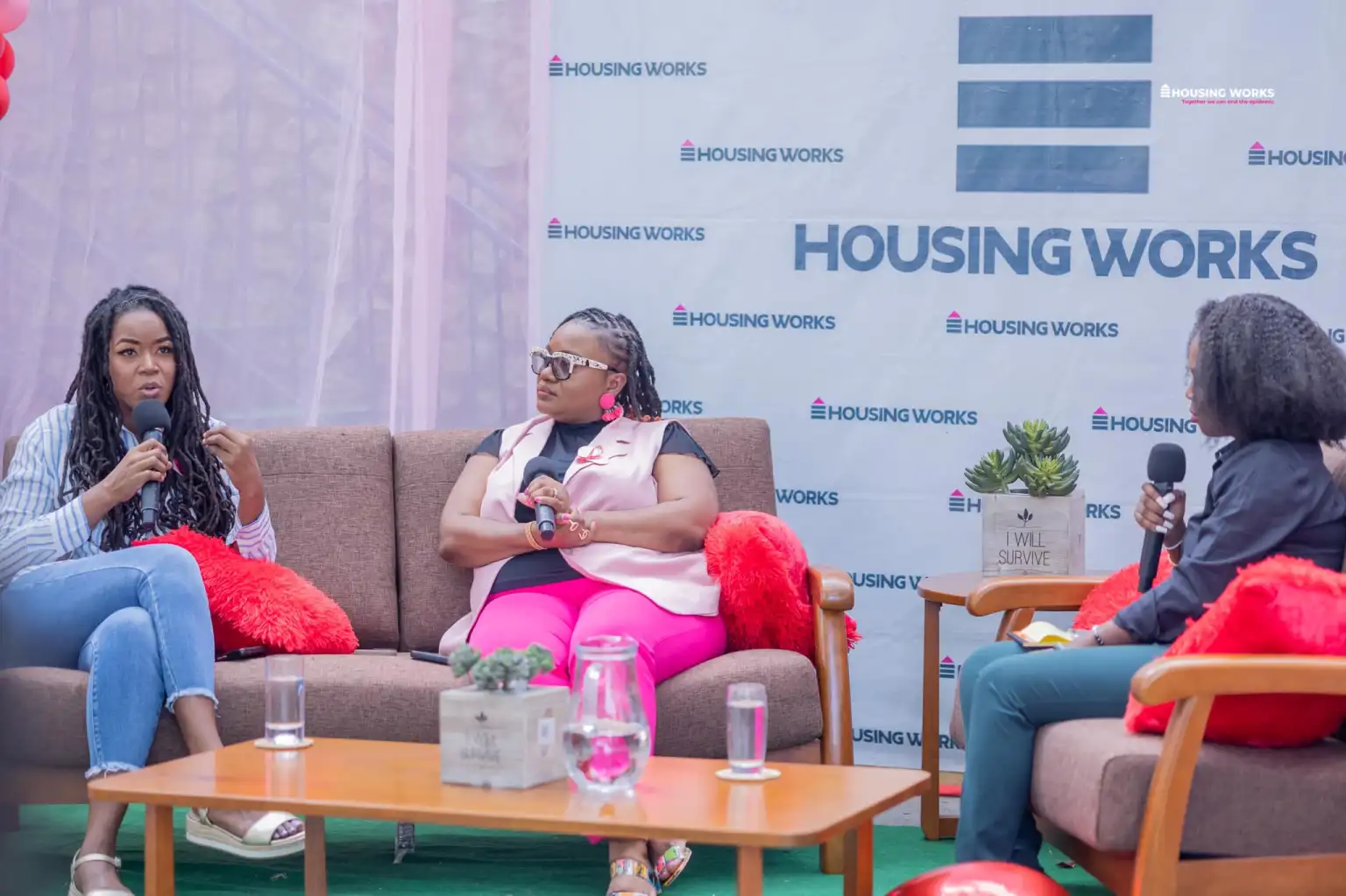 Housing Works Haïti lance une émission pour sensibiliser les jeunes sur les pratiques sexuelles à risque Housing Works Haïti lance une émission pour sensibiliser les jeunes sur les pratiques sexuelles à risque